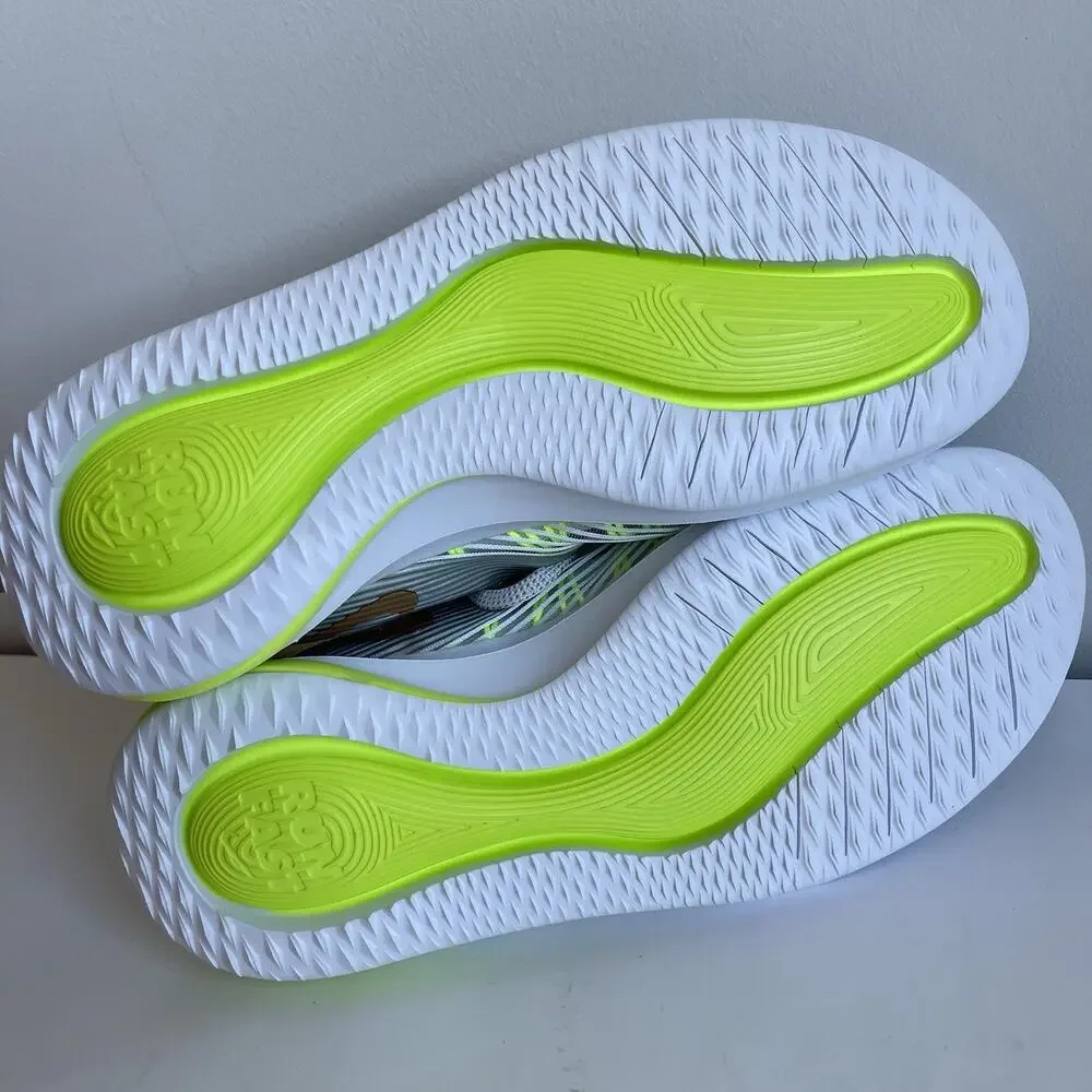 Nike‎ Future Speed Running Shoes Size 6 Youth Chrome Silver Metallic Sneakers